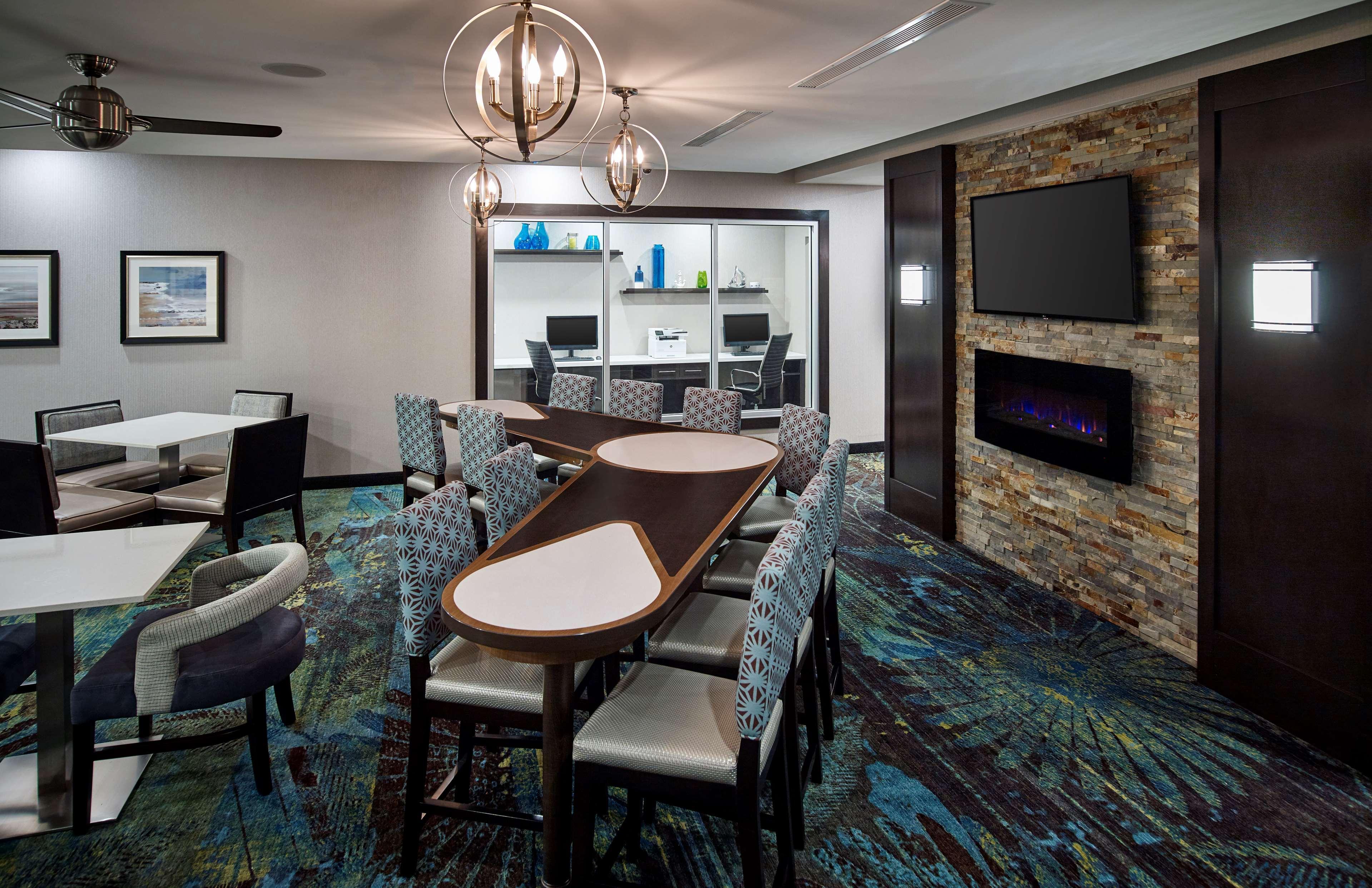 โฮมวูด สวีท บาย ฮิลตัน นอร์ท เบย์ ออนแทริโอ Hotel นอร์ทเบย์ ภายนอก รูปภาพ